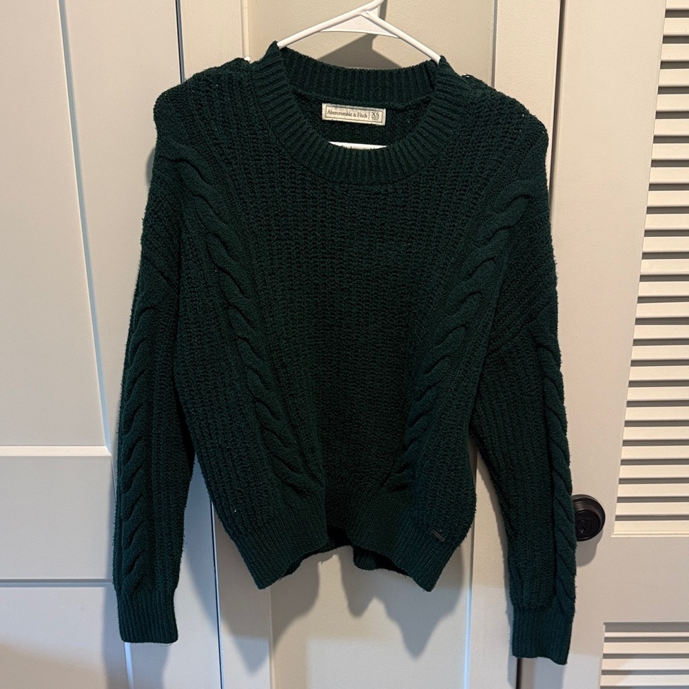 Abercrombie & Fitch Dark Green Cable Knit Sweater